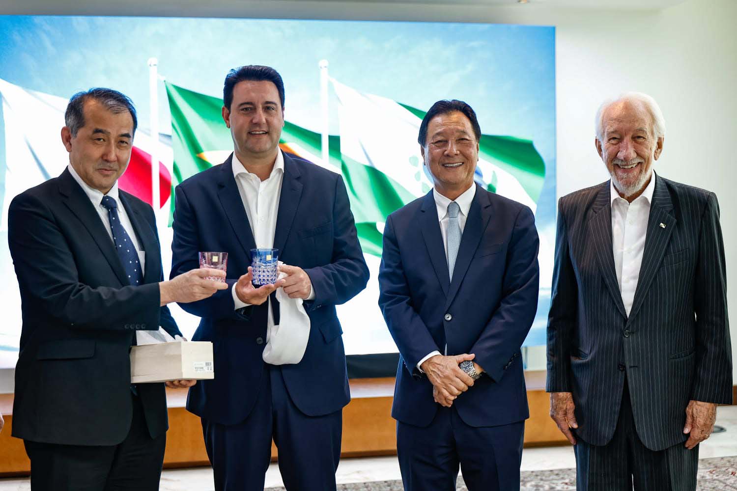 Ratinho Junior fortalece cooperação com Japão em visita oficial ao Paraná