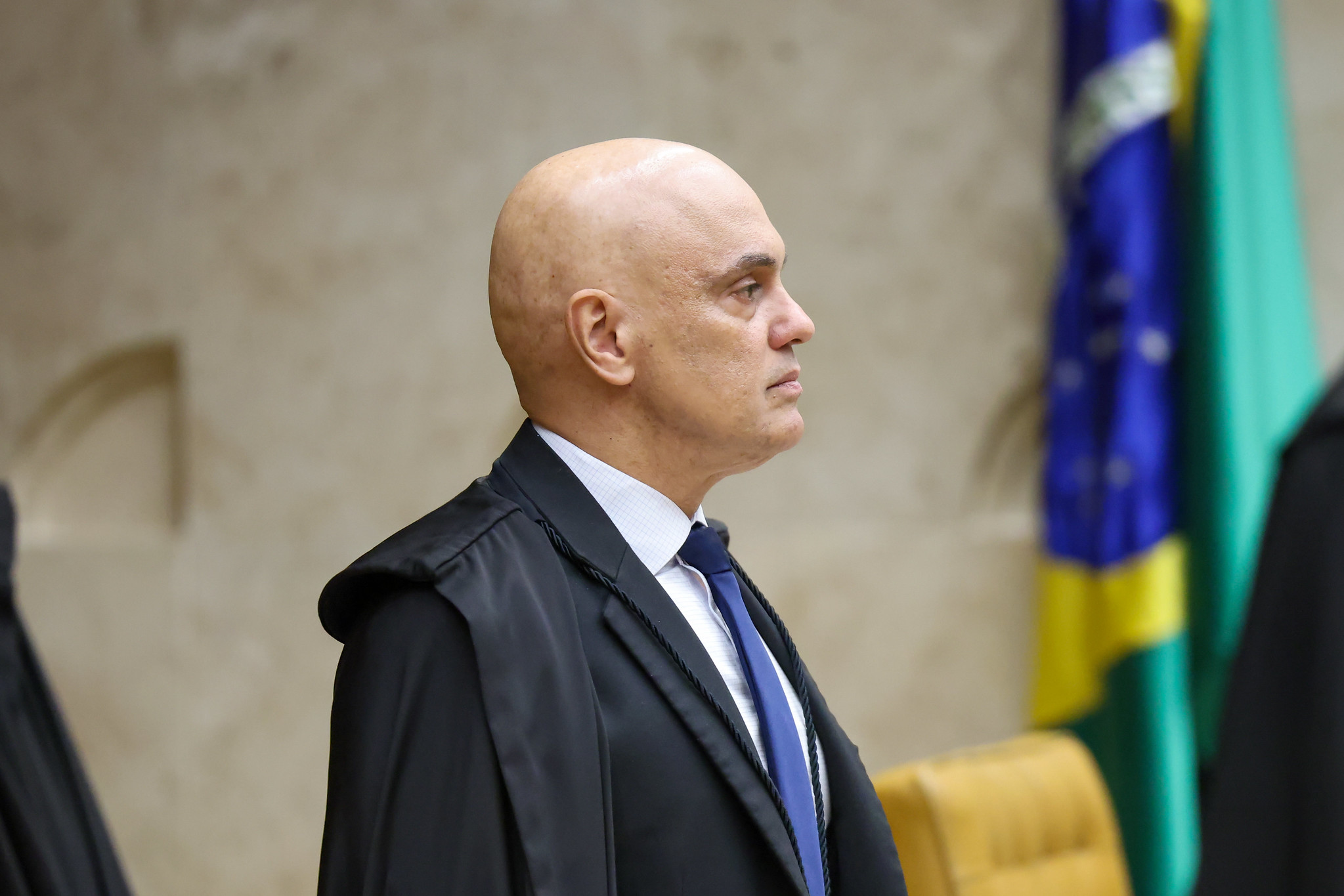 Justiça dos EUA autoriza notificação por email ao ministro Alexandre de Moraes