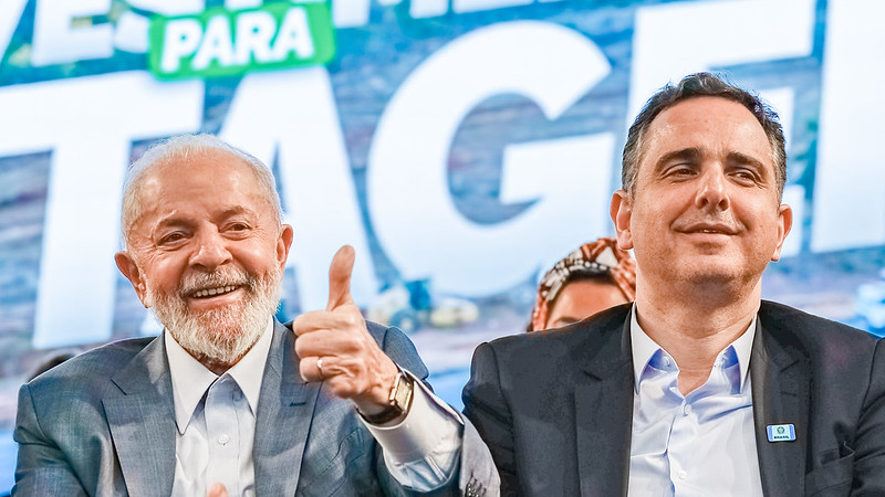 Rodrigo Pacheco reforça incertezas sobre candidatura e dificuldades do perfil moderado