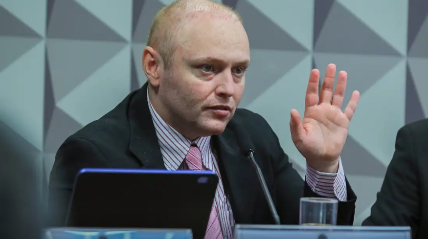 Moraes autoriza progressao de Walter Delgatti para regime aberto com tornozeleira