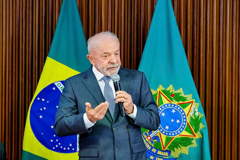 Lula embarca para França participar da cúpula do g7 em Évian-les-Bains