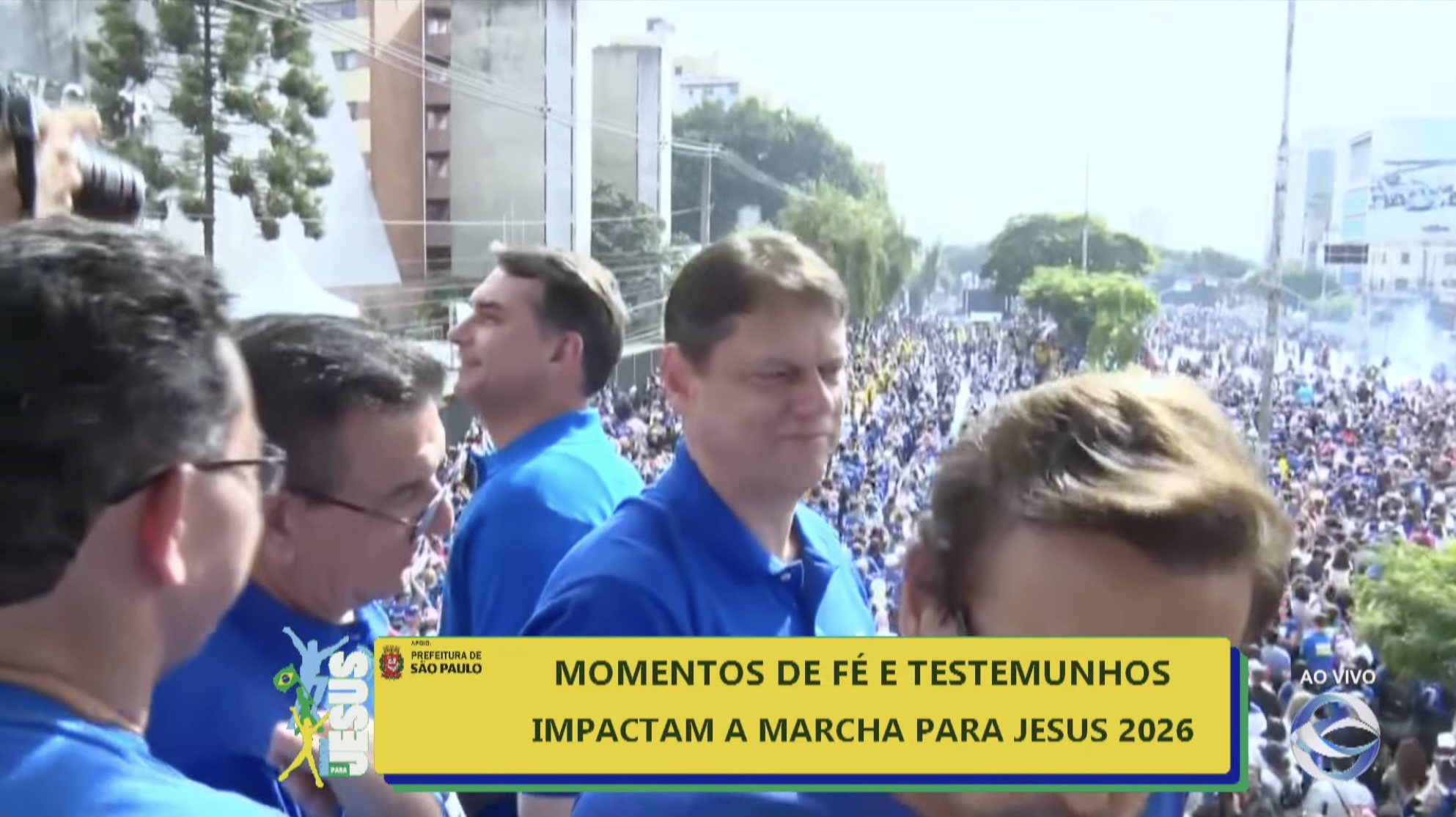 Flávio Bolsonaro associa guerra espiritual ao combate ao mal no governo em marcha evangélica