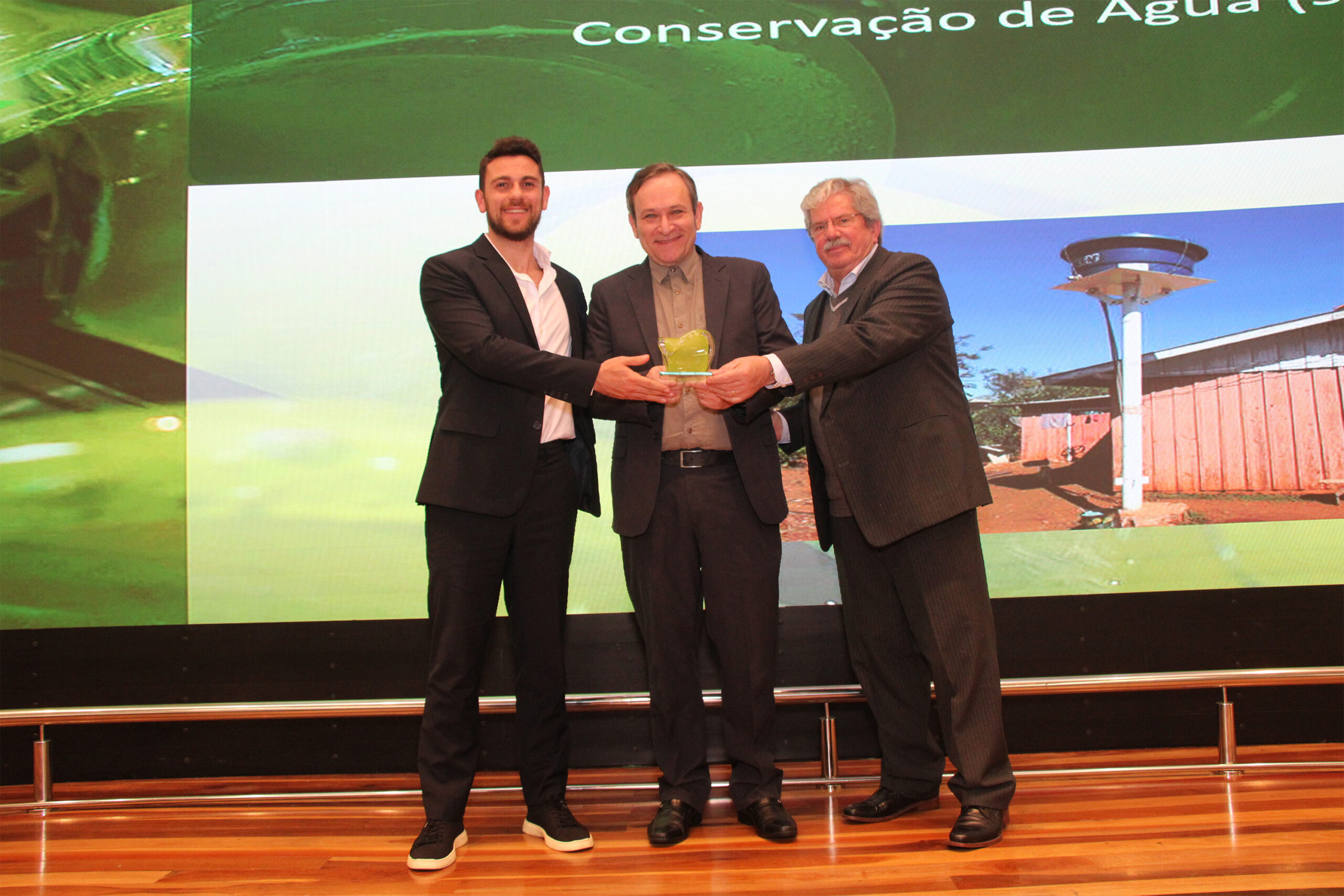 Programa Caixa d’Água Boa lidera conservação hídrica no Sul do Brasil