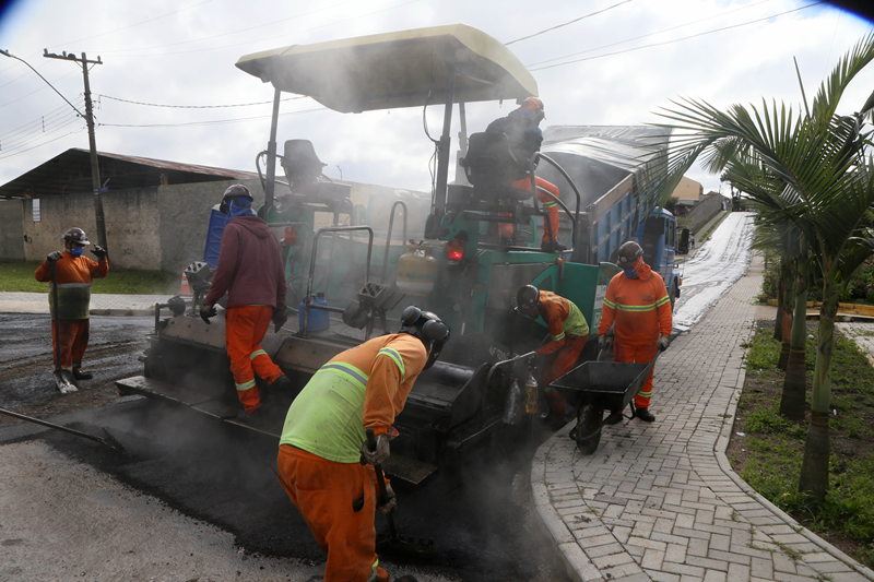 Prefeitura de Curitiba injeta recursos e revitaliza 2,3 km no Cajuru