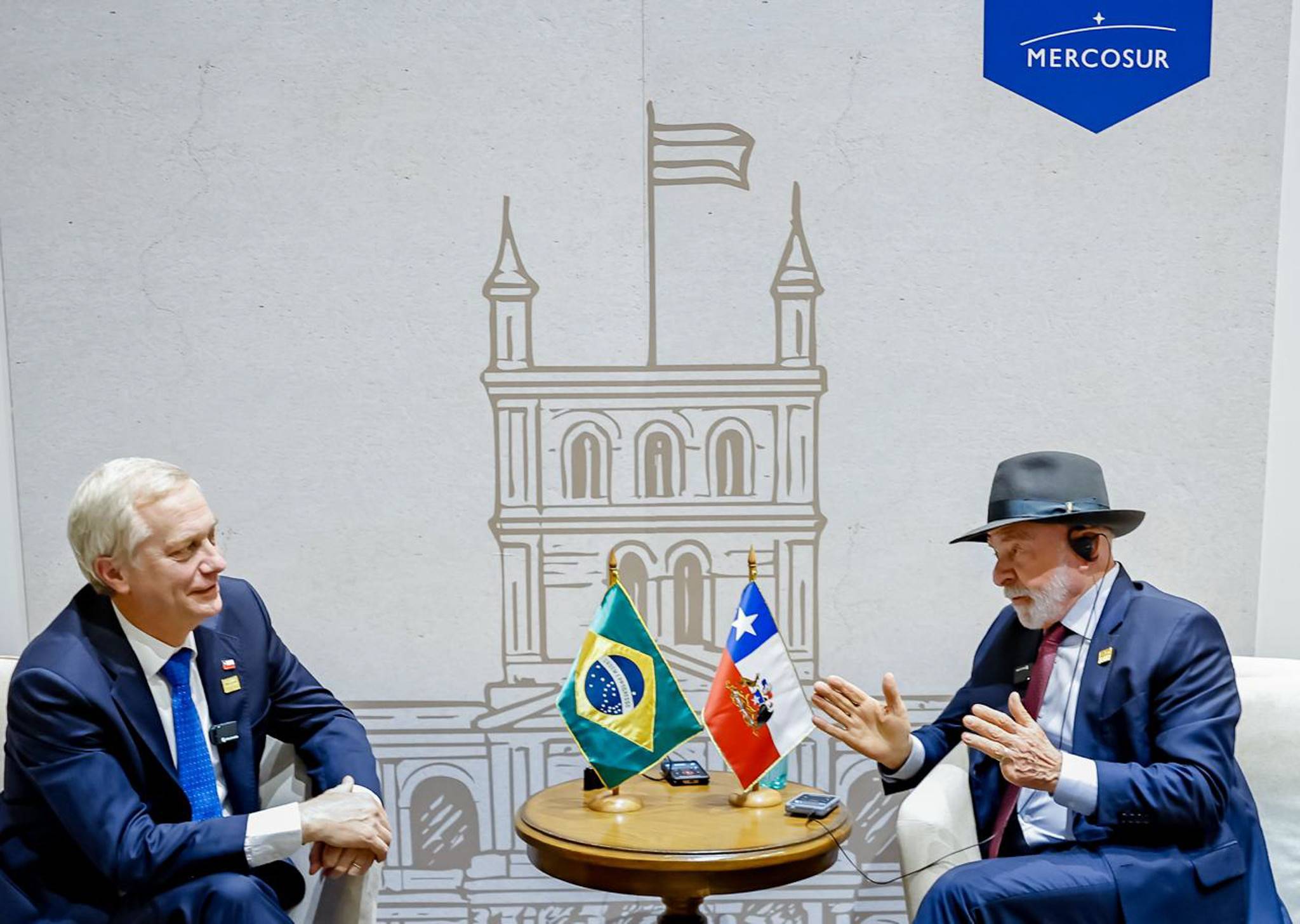 Lula e Kast articulam resposta conjunta à crise do Oriente Médio na cúpula do Mercosul