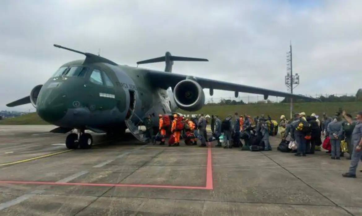 Marinha encerra hospital de campanha na Venezuela após terremotos mortais