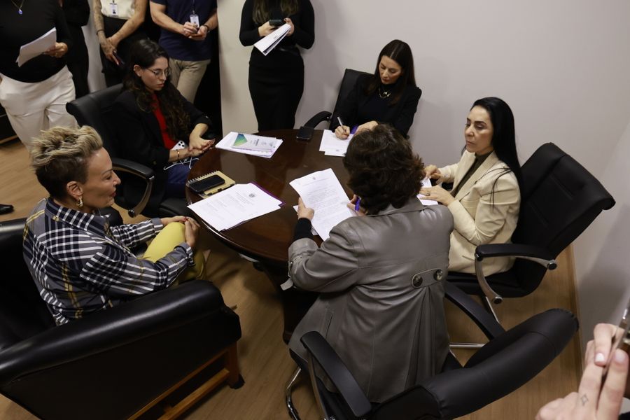 Paraná reserva 20% das vagas para mulheres em empresas de segurança pública