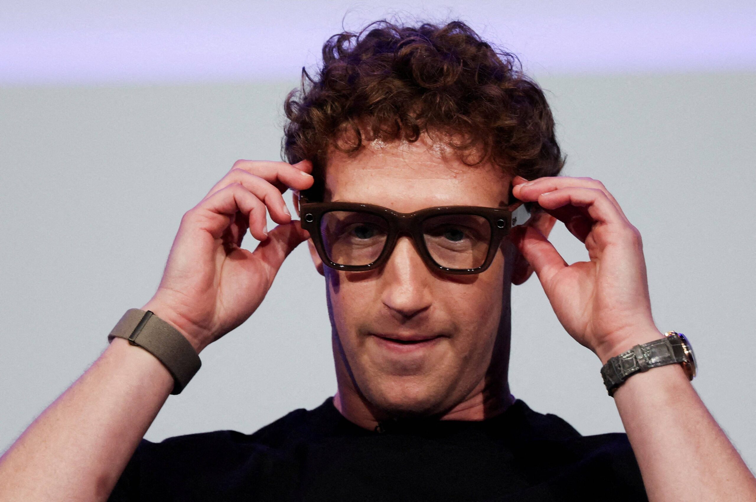 Zuckerberg aposta em IA para fortalecer o indivíduo e desafiar o poder consolidado