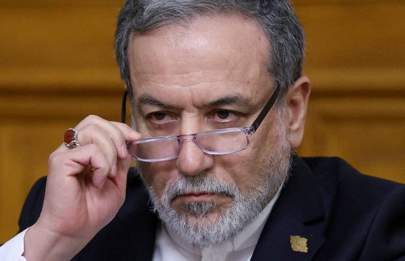 Irã acusa EUA de terrorismo econômico e desafia sanções ilegais