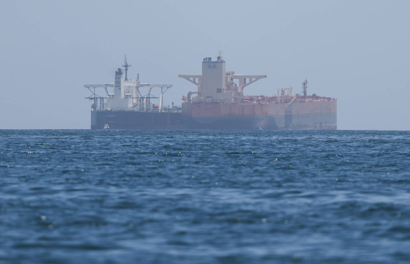 Trump Fecha Acordo Bilionário para Dominar Petróleo Venezuelano