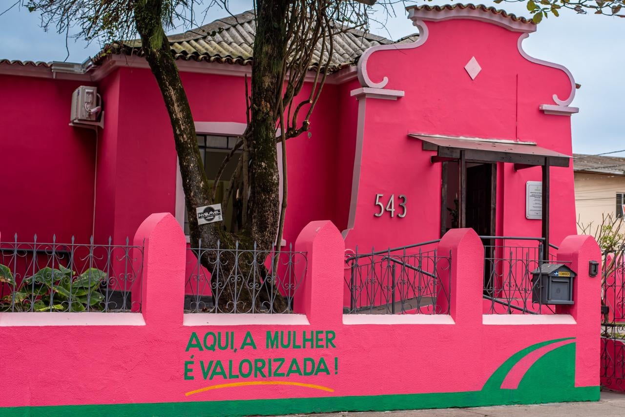 Paranaguá oferece cursos gratuitos para fortalecer mulheres no mercado