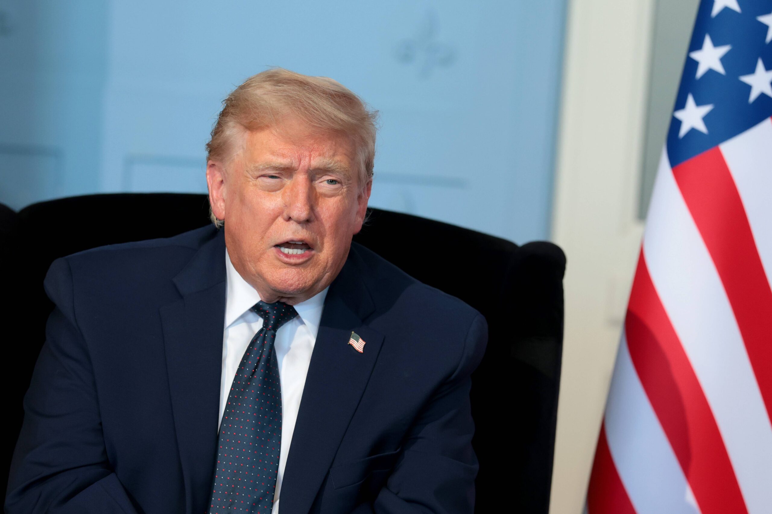Trump encerra esperanças de prorrogação do acordo com Irã e eleva tensão internacional