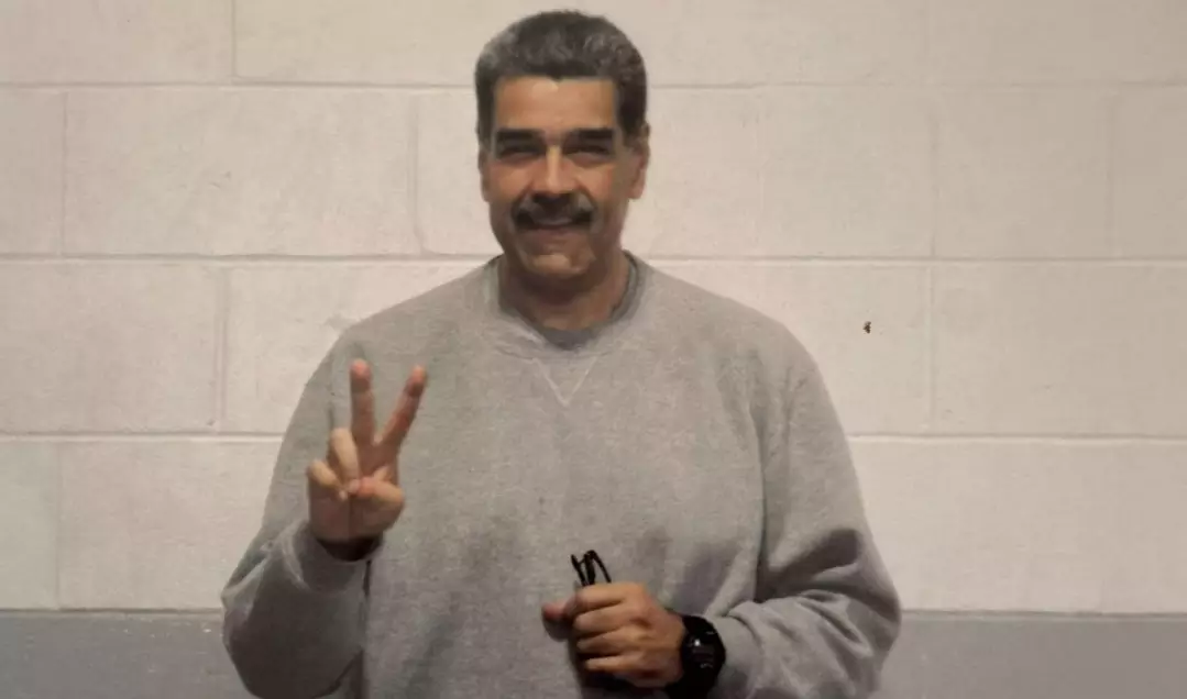 Maduro Exibe Fotos Preso nos EUA e Busca Empatia em Meio a Acusações Graves