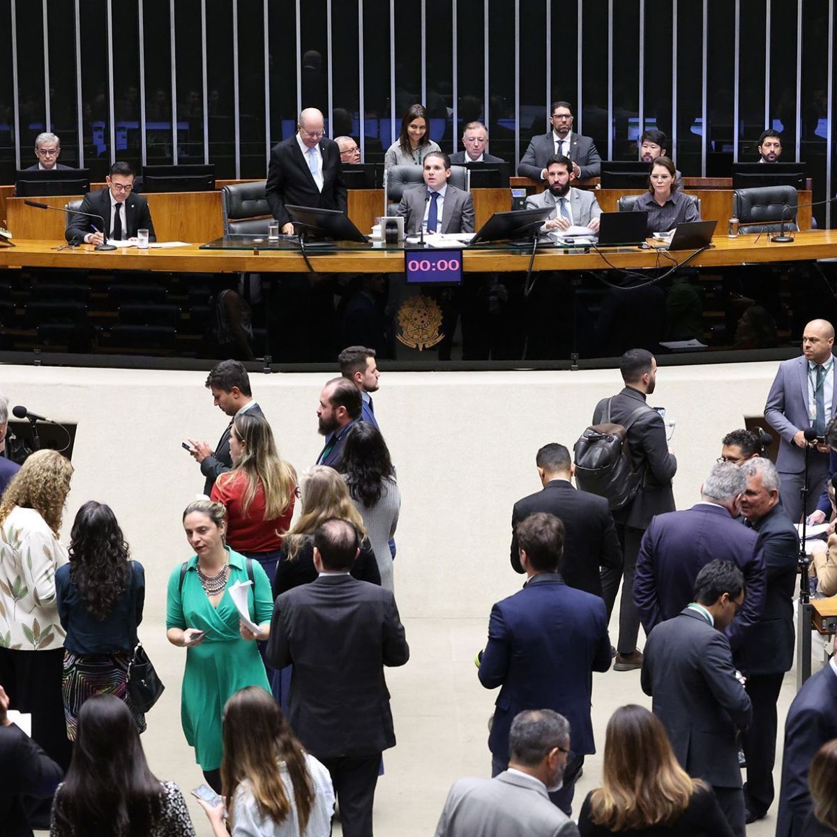 Câmara pressiona governo para votar PLP dos Combustíveis e evitar fim de subsídios