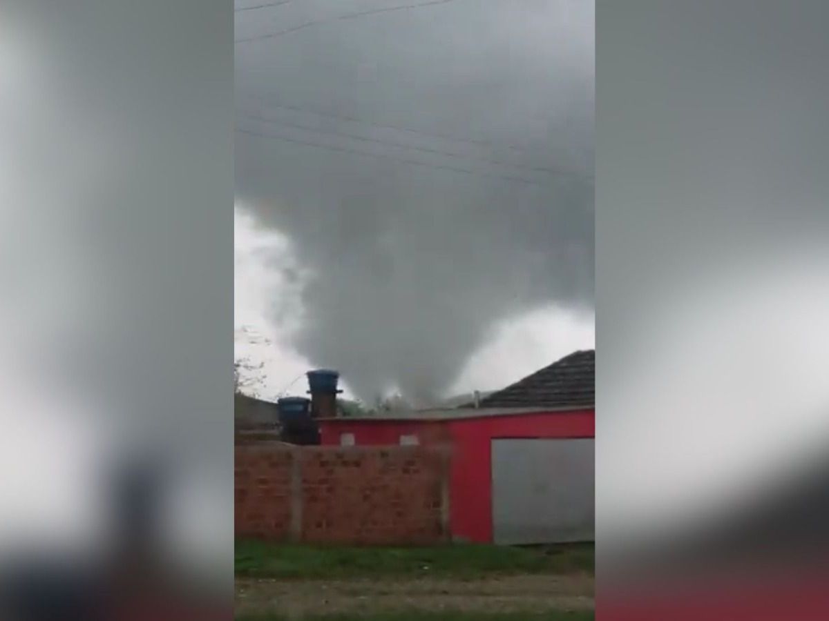 Tornado atinge RS após ciclone-bomba e expõe fragilidade na proteção civil