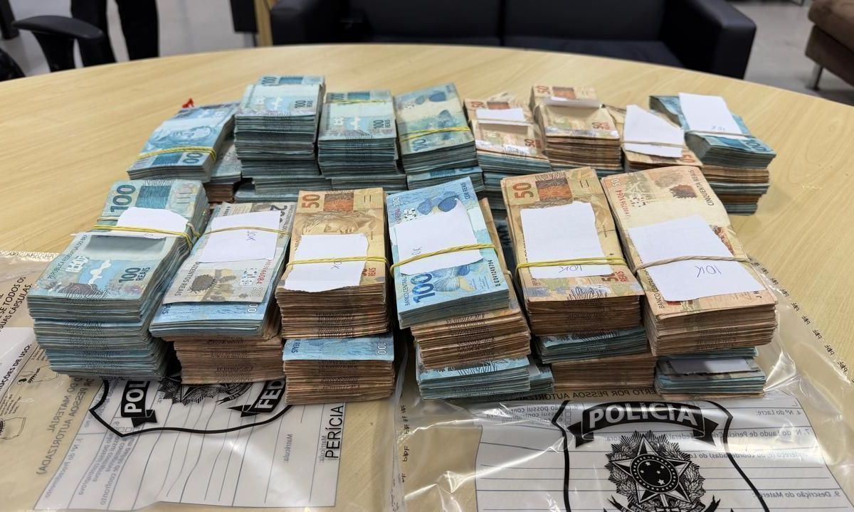 PF apreende R$ 510 mil em mala de advogada no Aeroporto de Congonhas