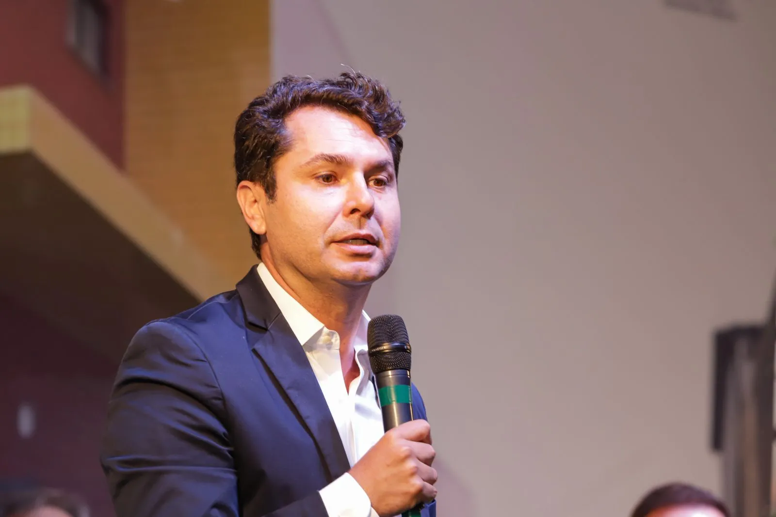 Alexandre Curi pressiona STF por mudanças e critica nomeações políticas