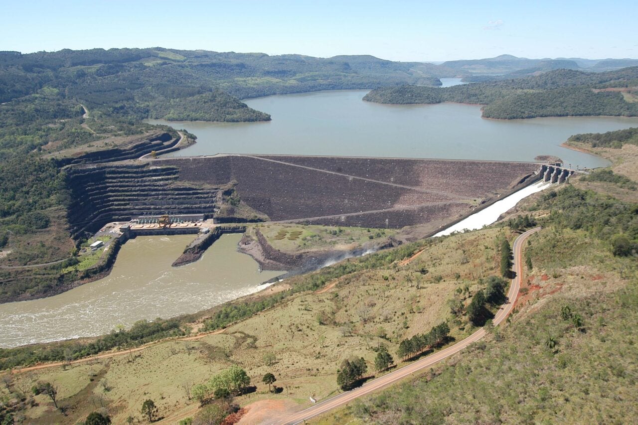 Copel impõe expansão bilionária na Usina Foz do Areia e pressiona municípios