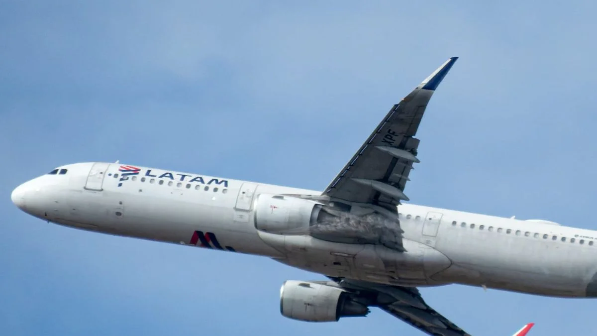 Falha da Latam expõe dados sensíveis de clientes do Latam Pass