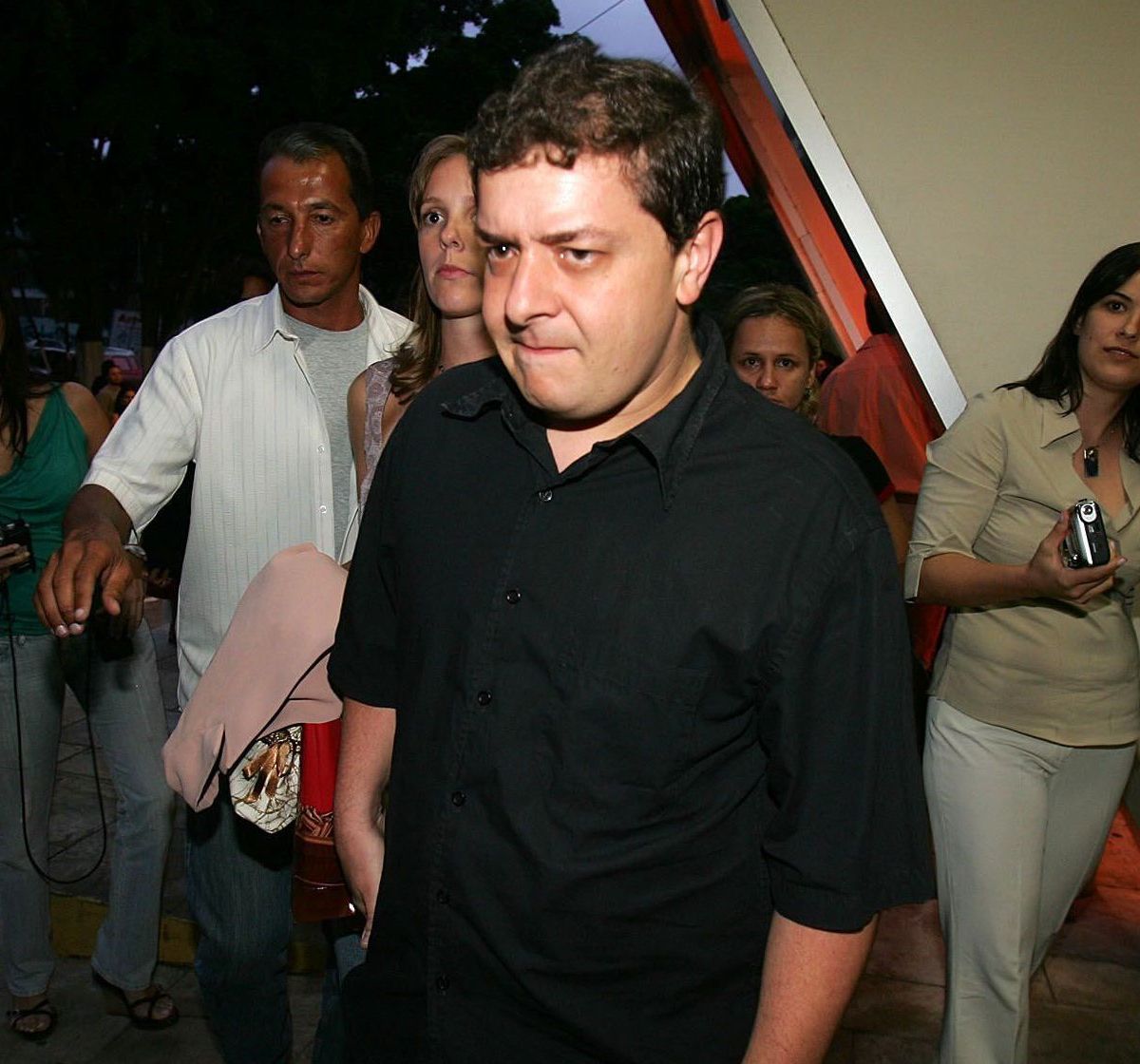PF avança contra Lulinha em investigação sobre contratos bilionários no governo Lula