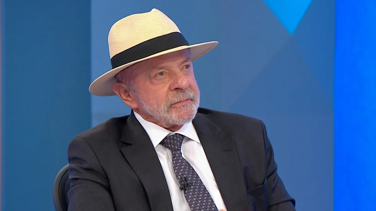 Lula Confessa Erro com Marcola e Enfrenta Suspeitas no Planalto