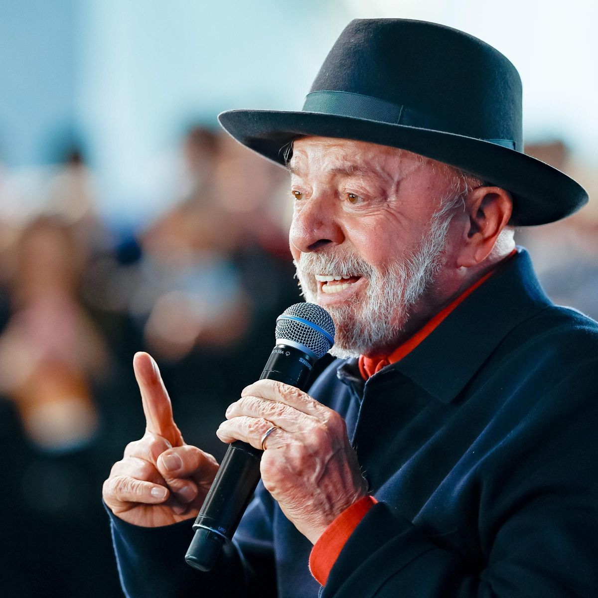Governo Lula Empata em Aprovação e Desaprovação, Revela Pesquisa Quaest