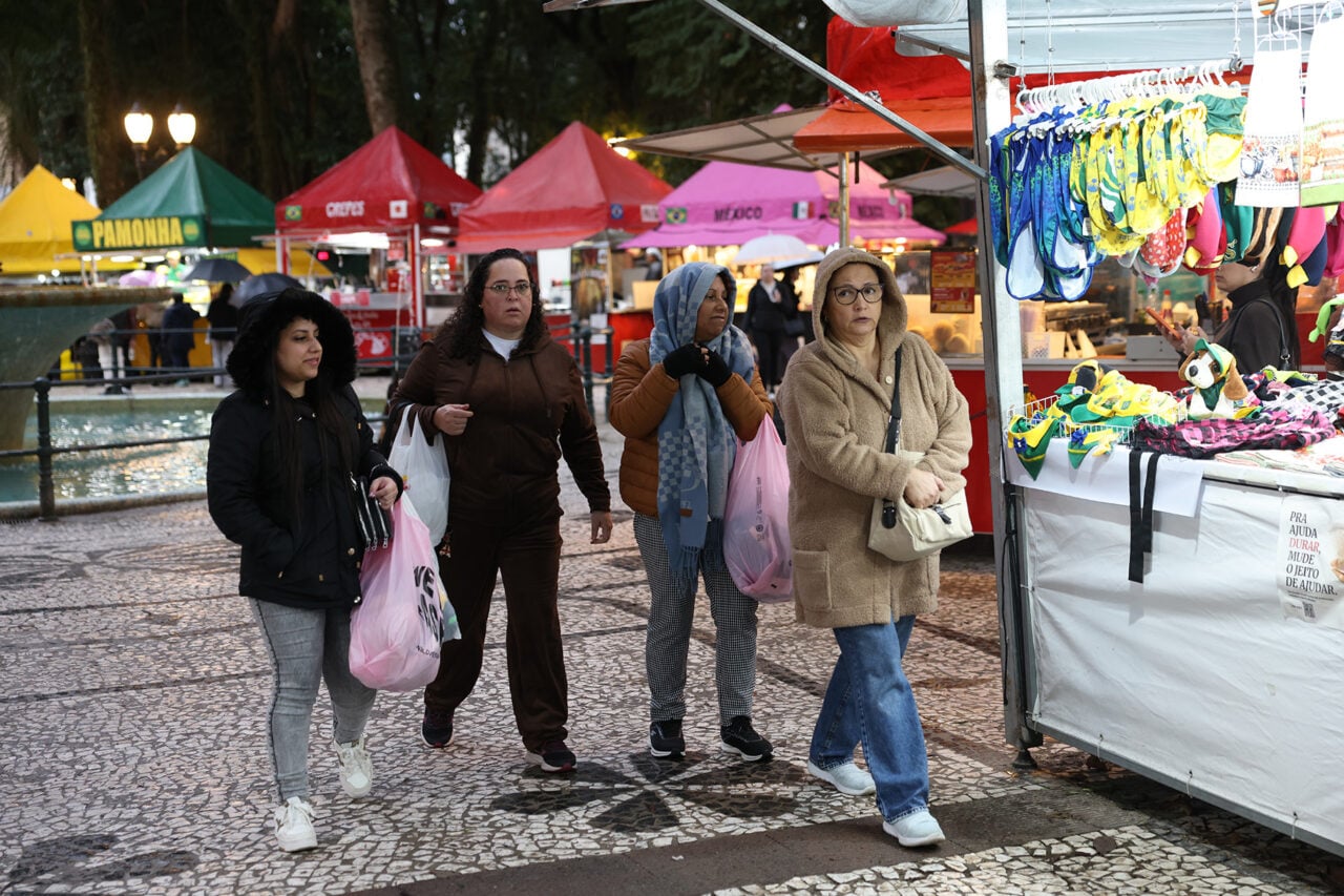 Frio Intenso Persegue o Paraná com Geadas e Zero Grau