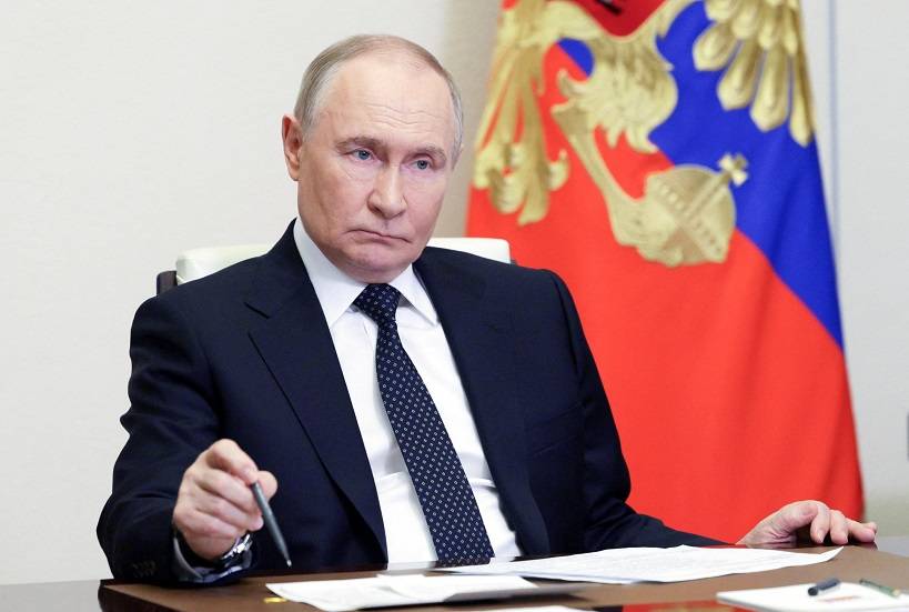 Putin aposta em recuperação da Bolsa russa e descarta congelamento de depósitos