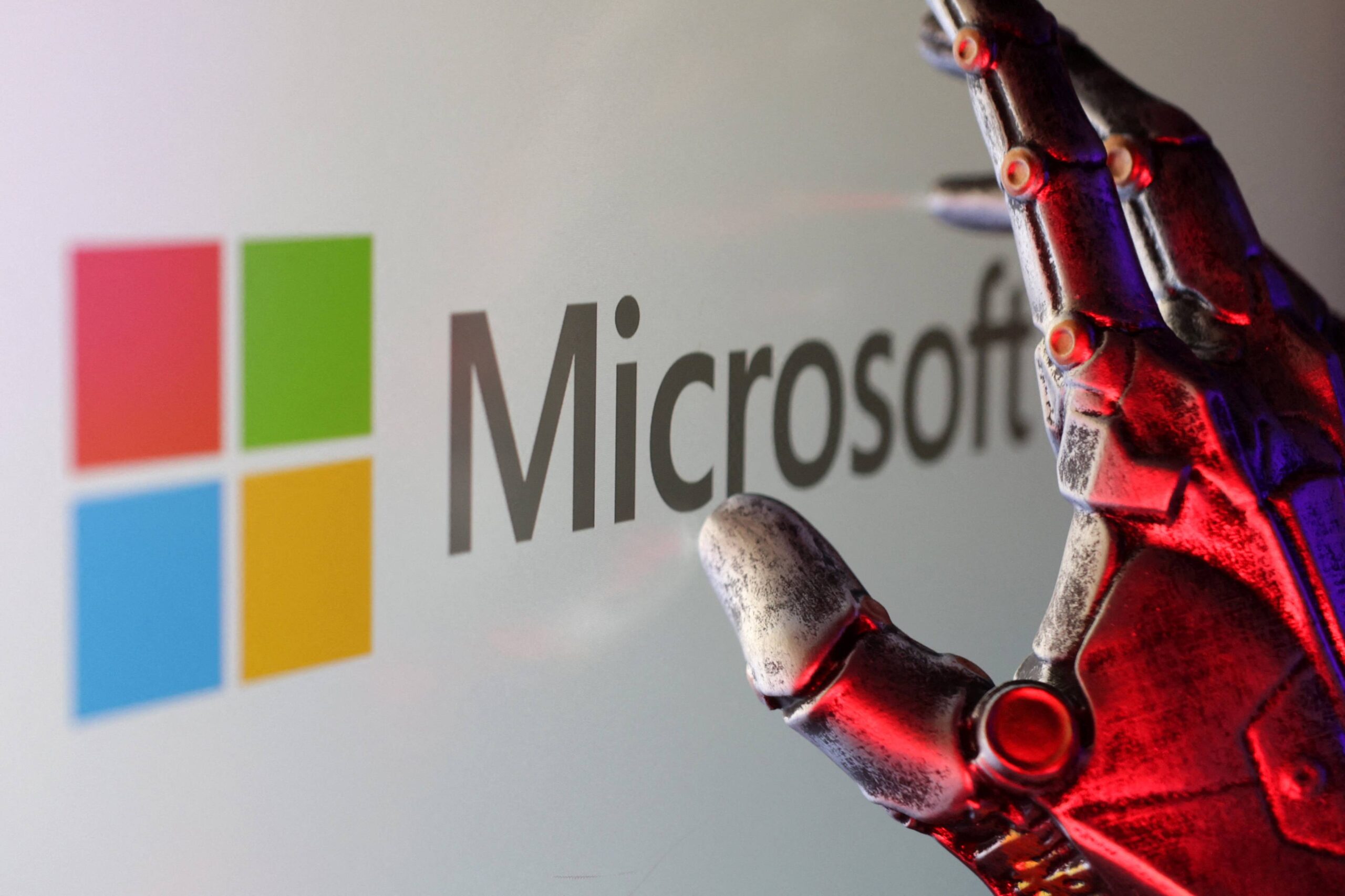 Microsoft define código para manter IA sob controle humano