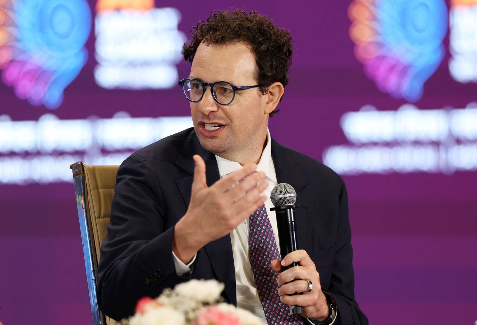 CEO da Anthropic aponta China como maior desafio para desacelerar IA