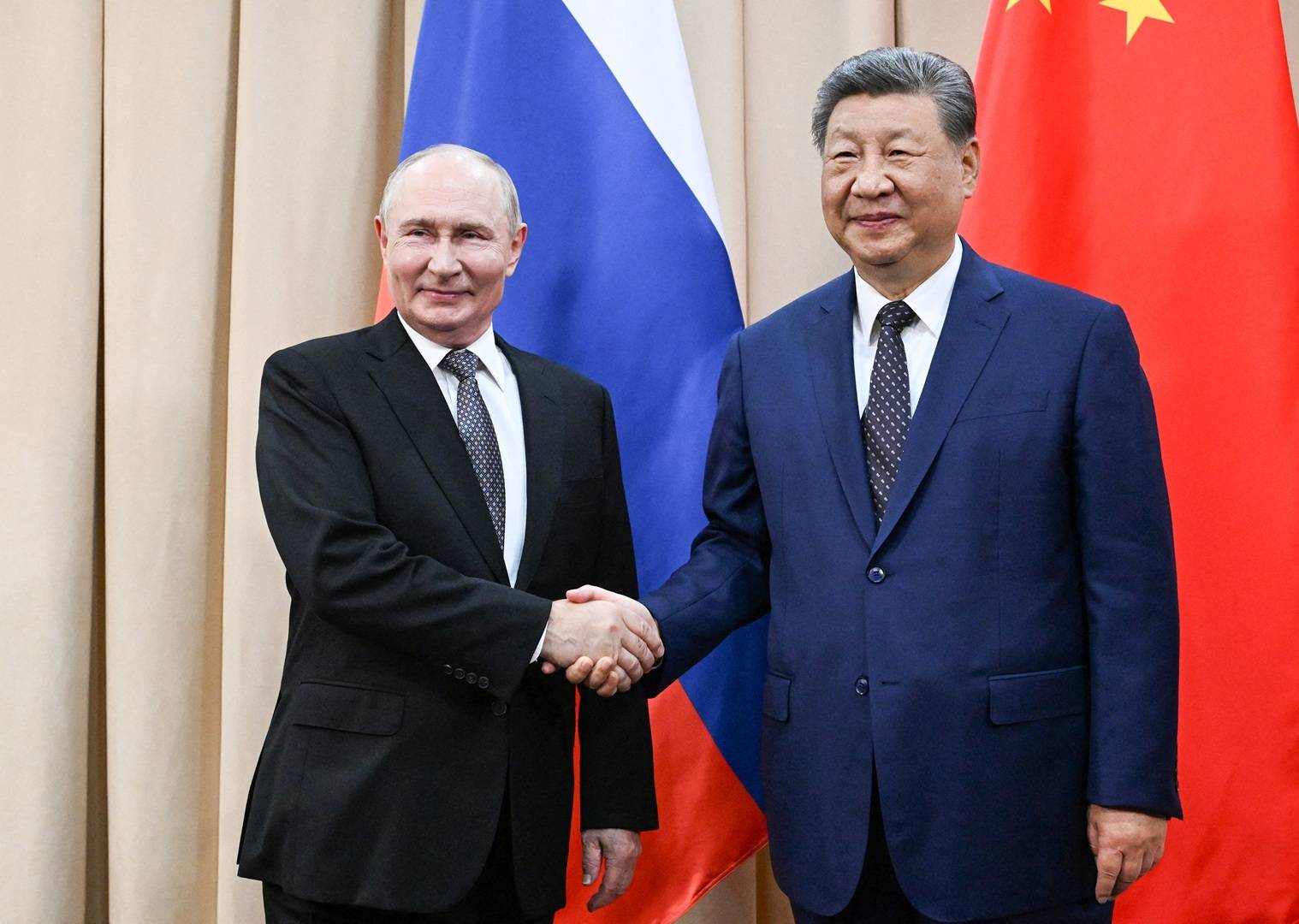 Xi e Putin expõem fragilidades do bloco anti-EUA na cúpula da SCO