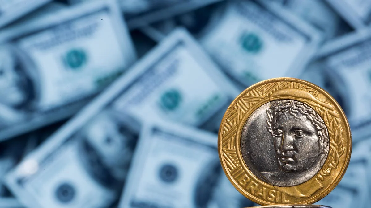 Brasil registra déficit de US$ 5,1 bilhões nas contas externas em agosto