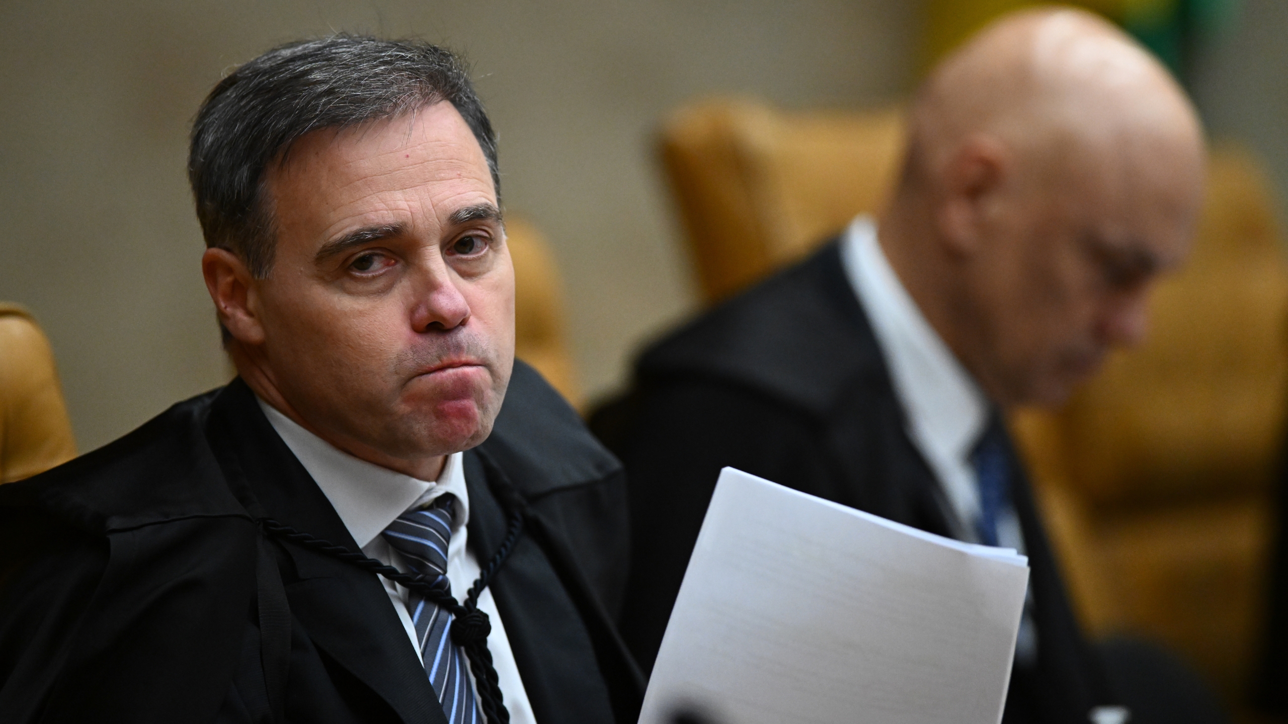 Sigilos de quase 40 autoridades seguem protegidos no caso Master