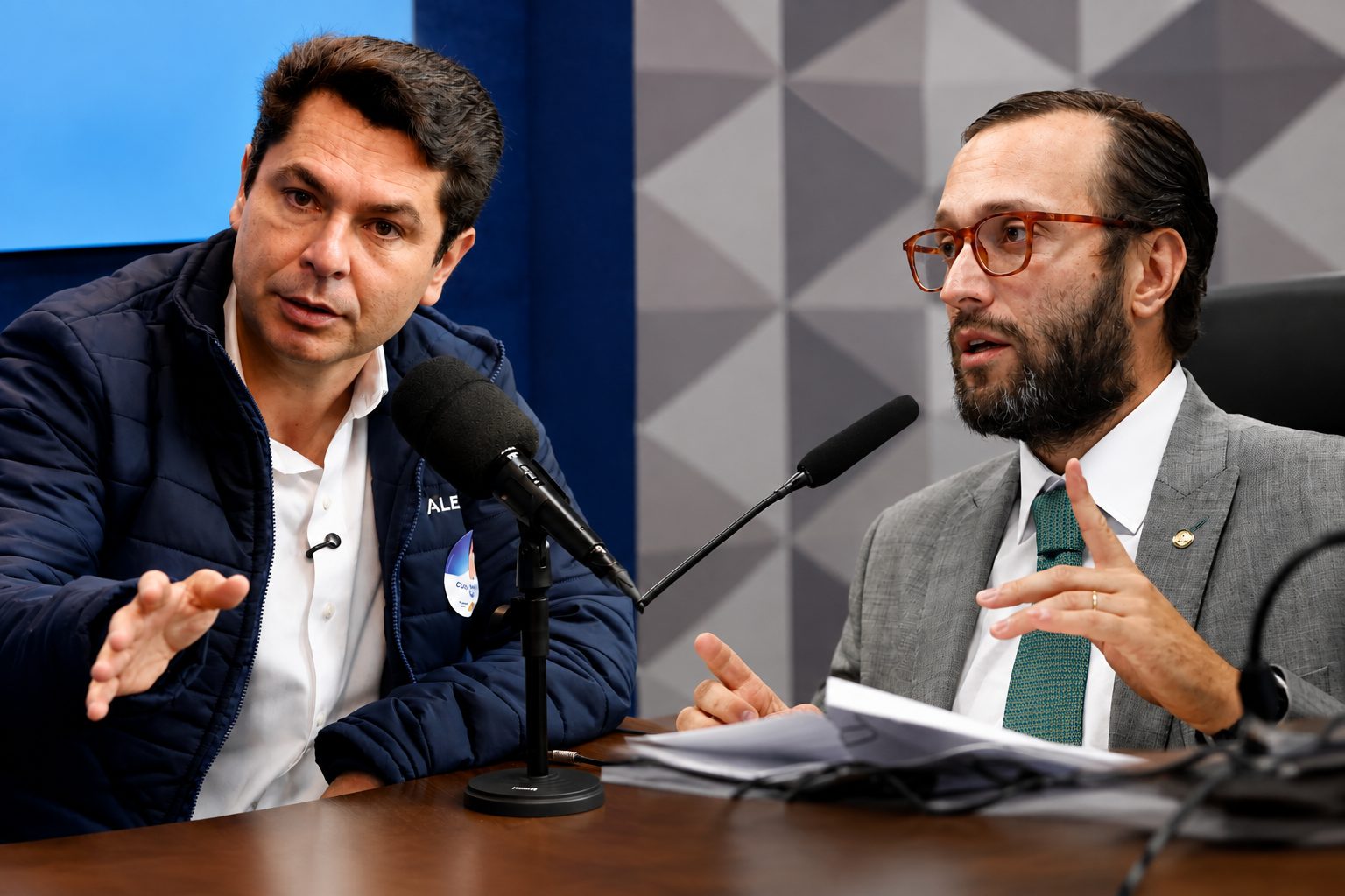 Curi pressiona Senado por afastamento de Moraes; Barros exige prisão do ministro