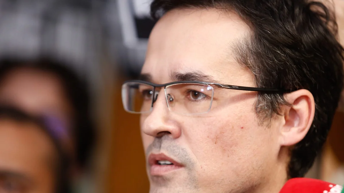 TSE suspende campanha de Deltan Dallagnol no Paraná