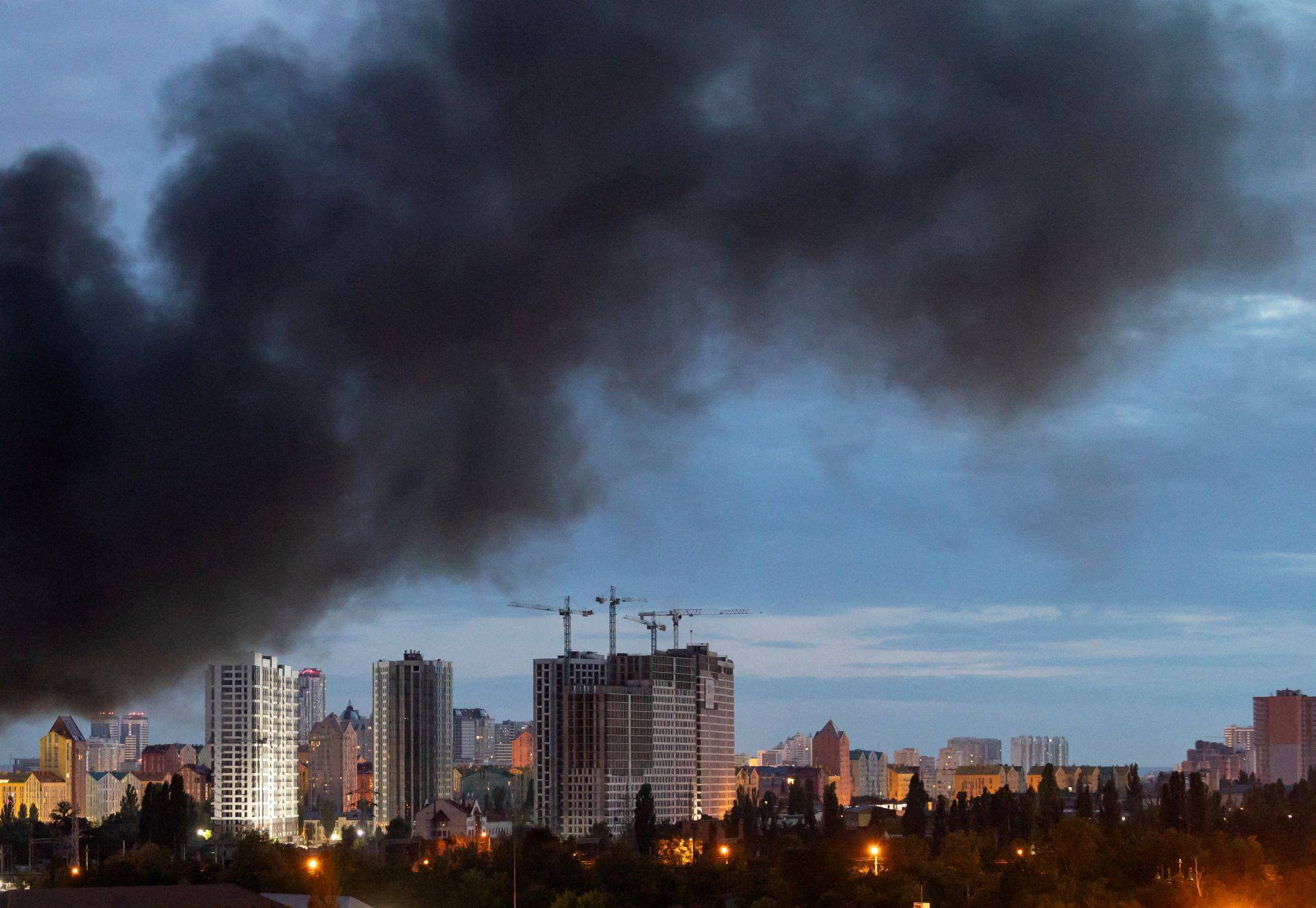 Rússia intensifica ataques a civis e trava discurso agressivo contra Ucrânia