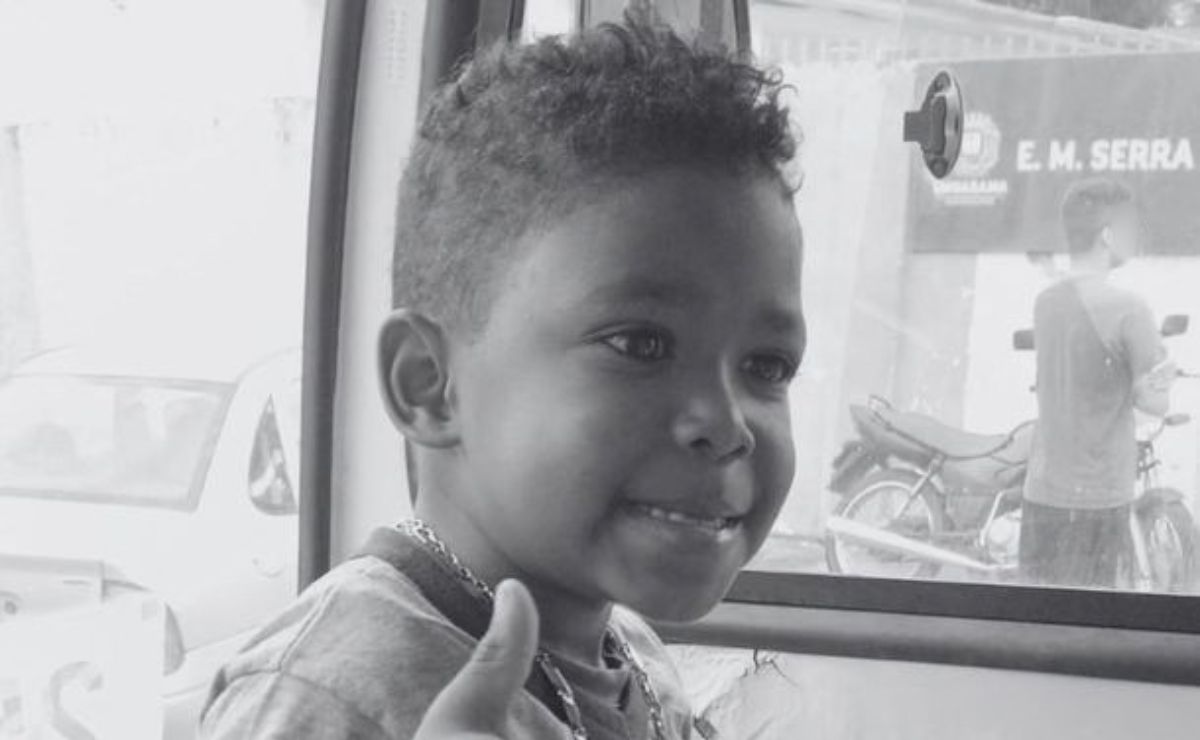 Menino de 5 anos morre soterrado em construção de açude em Umuarama