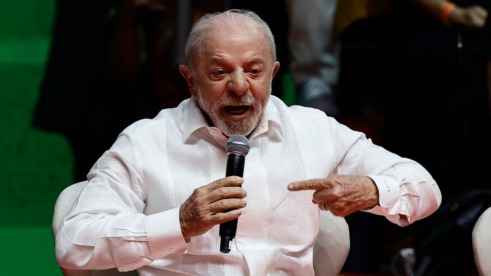Lula nega ligação com Vorcaro e reforça foco no povo