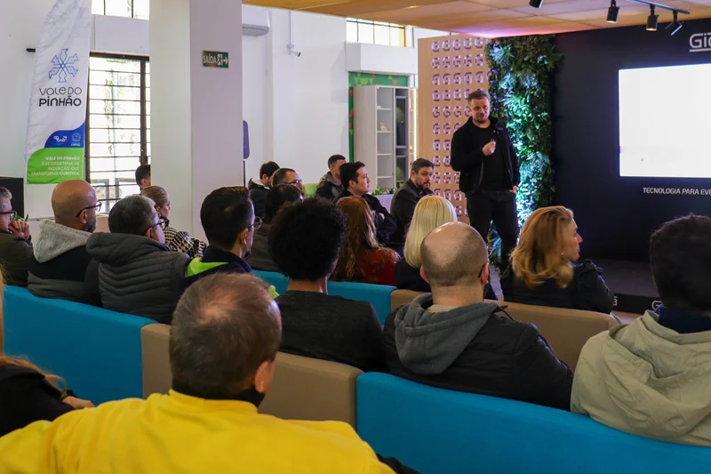 Workshop em Curitiba ensina empreendedor a vender ideia em minutos e evitar fracasso