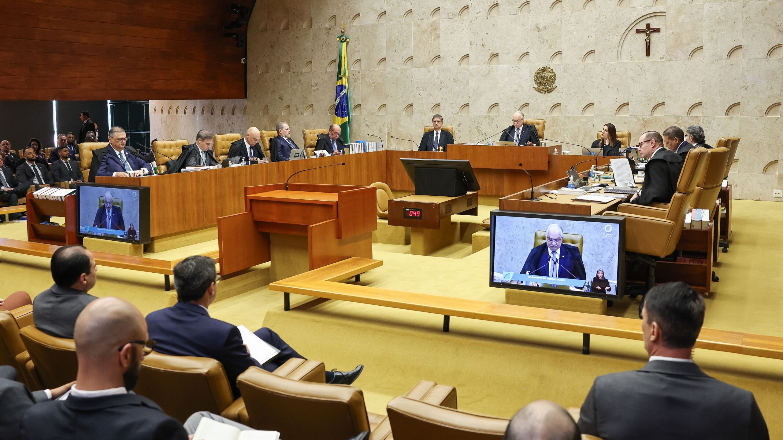 STF uniformiza licença-maternidade para mães biológicas e adotivas no serviço público
