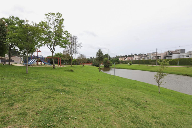 Parque Guairacá integra contenção de cheias e lazer no Fazendinha