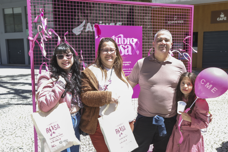 Curitiba promove Domingo no Centro com foco no Outubro Rosa