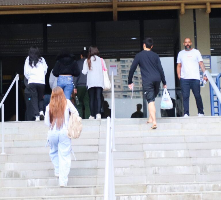 Enem e vestibulares movimentam agenda acadêmica no Paraná até dezembro