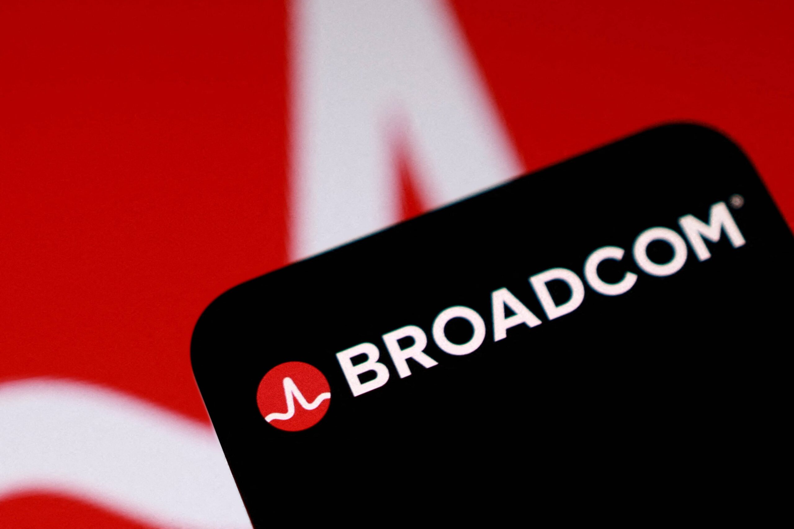 Presidente da Broadcom alerta para riscos na corrida dos chips de IA