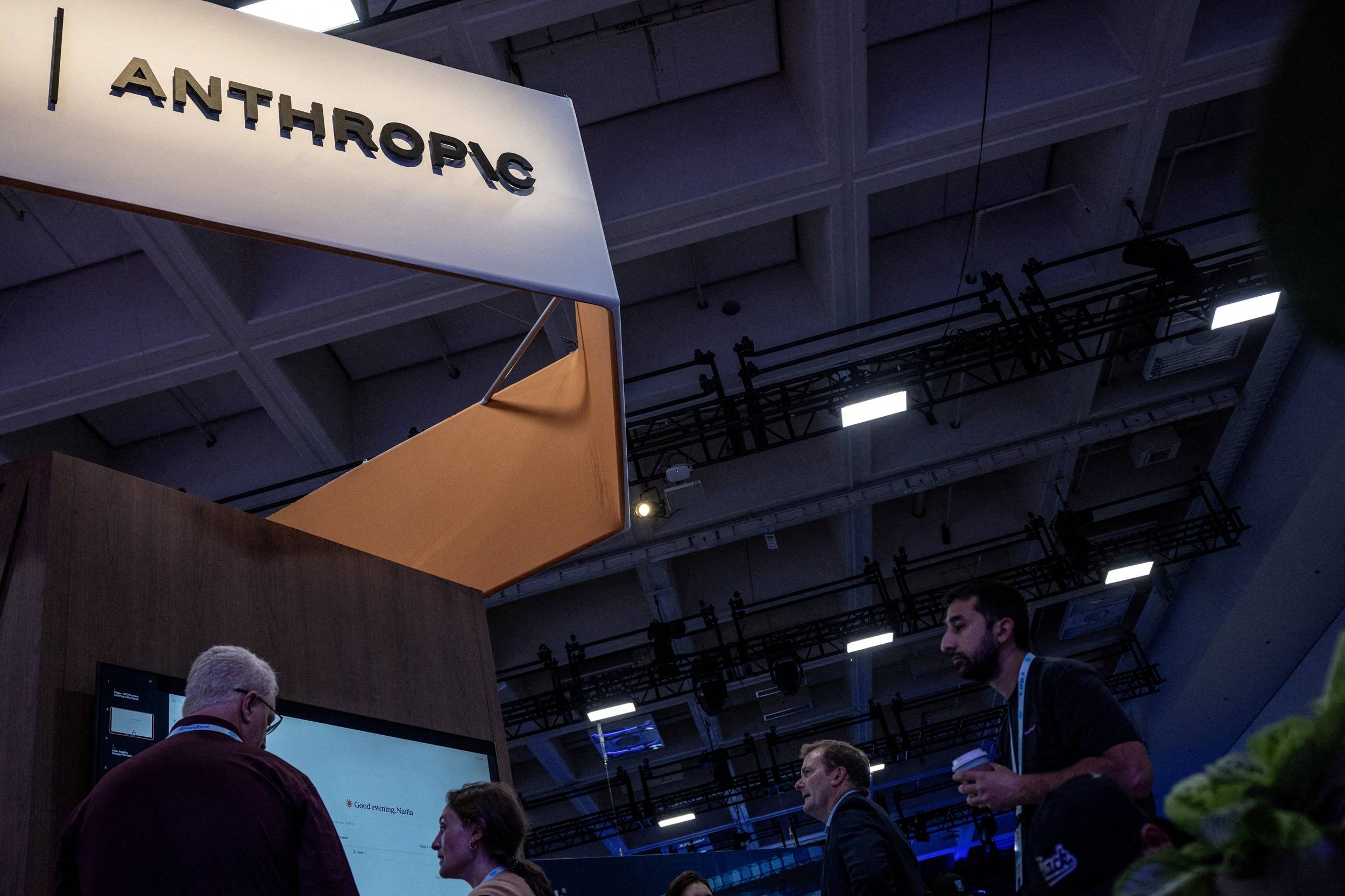 Anthropic mantém IPO bilionário em meio a turbulência no mercado de tecnologia