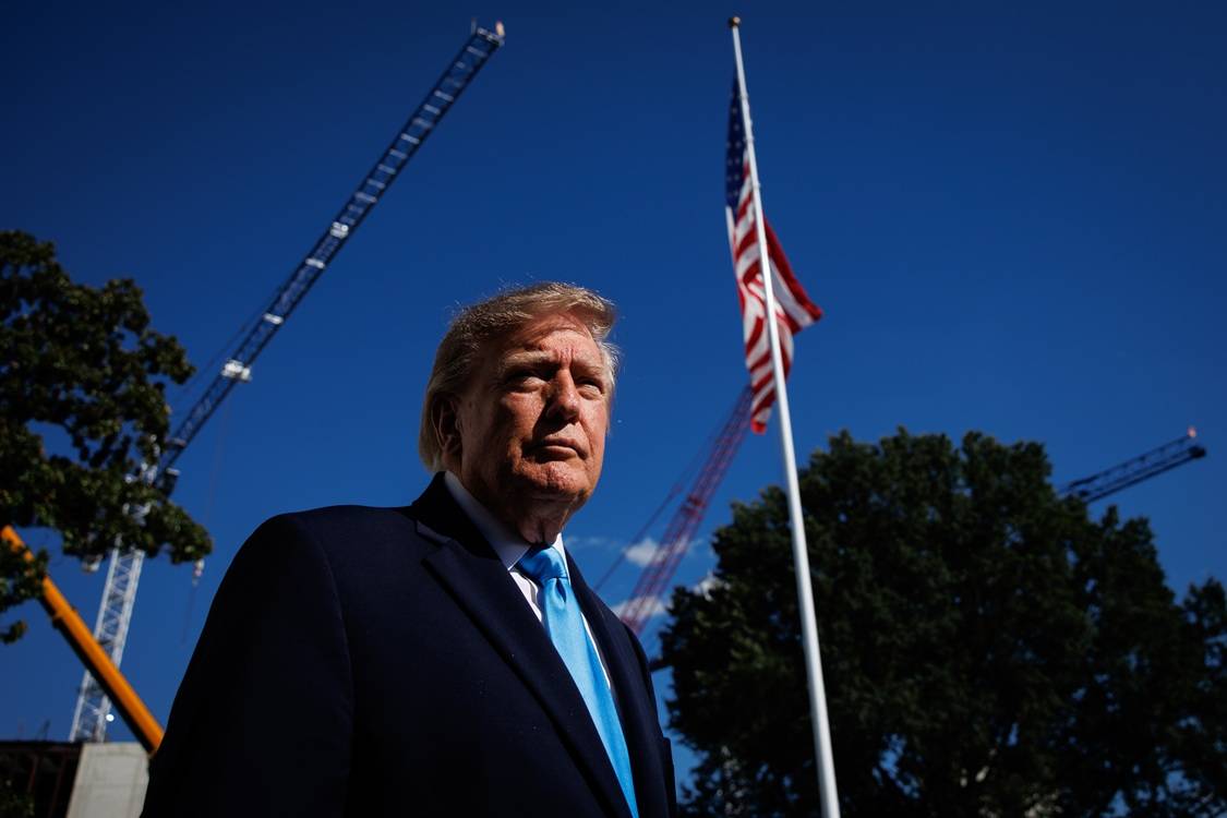 Trump propõe renomear IA para ‘superinteligência’ em decreto federal nos EUA