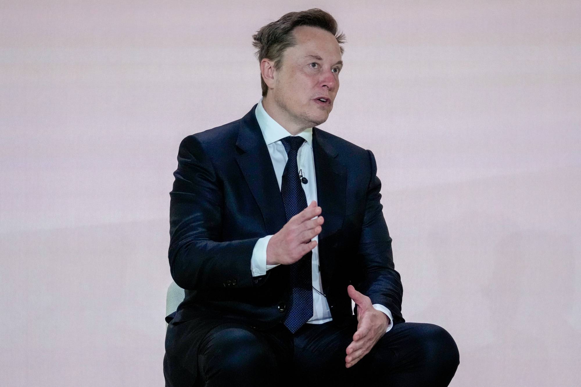 SpaceX negocia captação de US$ 40 bi para compra de chips Nvidia e avanço em IA