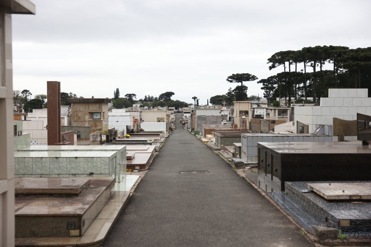 Curitiba registra falecimentos e horários de sepultamento em 11 de outubro