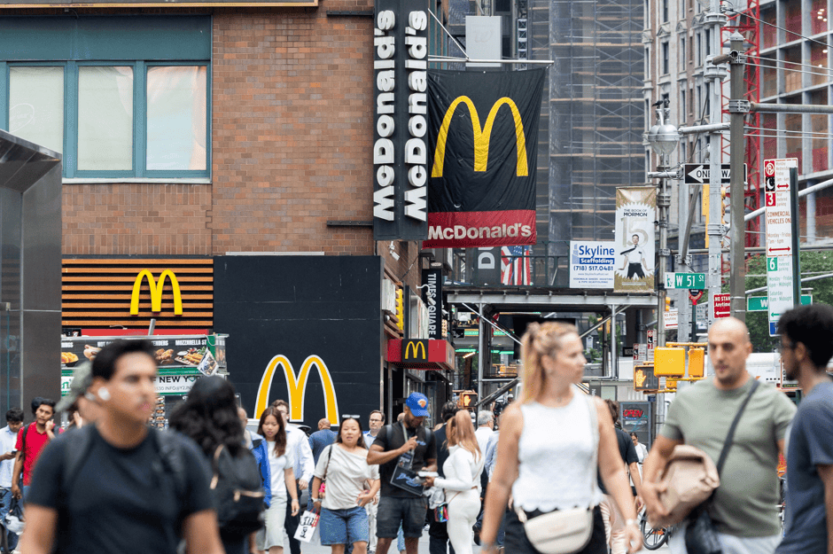 Processo nos EUA acusa McDonald’s de usar IA para fixar preços