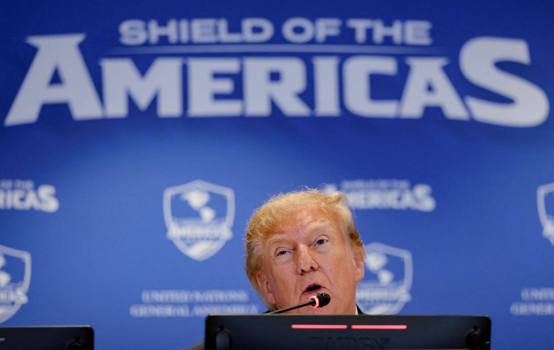 Eleitores americanos frustrados com Trump buscam mudança no Congresso